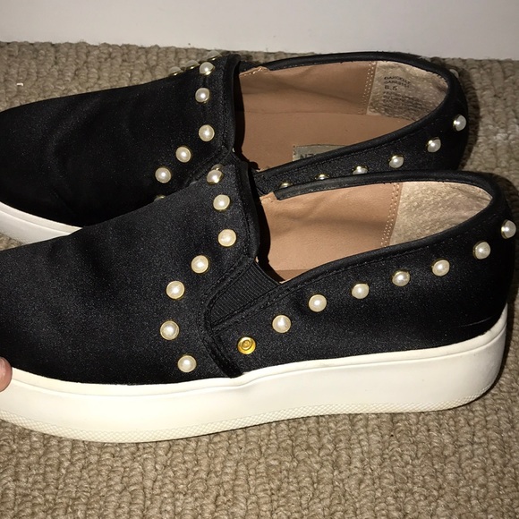 Steve Madden Platform Slip Ons - Picture 3 of 3